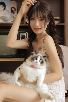 朱竹清～你的兔子好软水好游戏